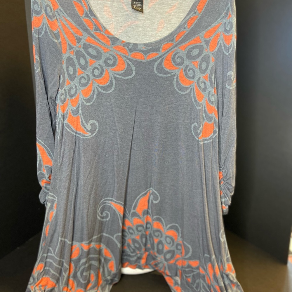 Long Sleeve, gorgeous print, Grace Elements casual T